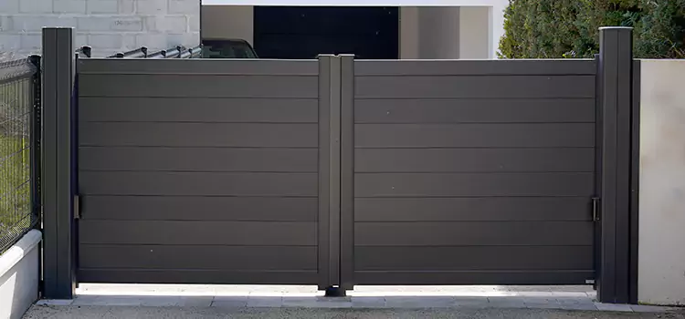 Common Residential Gate Issues We Resolve in Rolling Meadows, IL